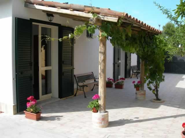 Villa Verdemare Naxos Giardini-Naxos Exterior foto